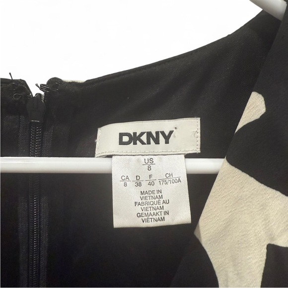 DKNY Women’s Black Eggshell Abstract Asymmetrical Hem Long Sleeve Dress - Picture 7 of 8